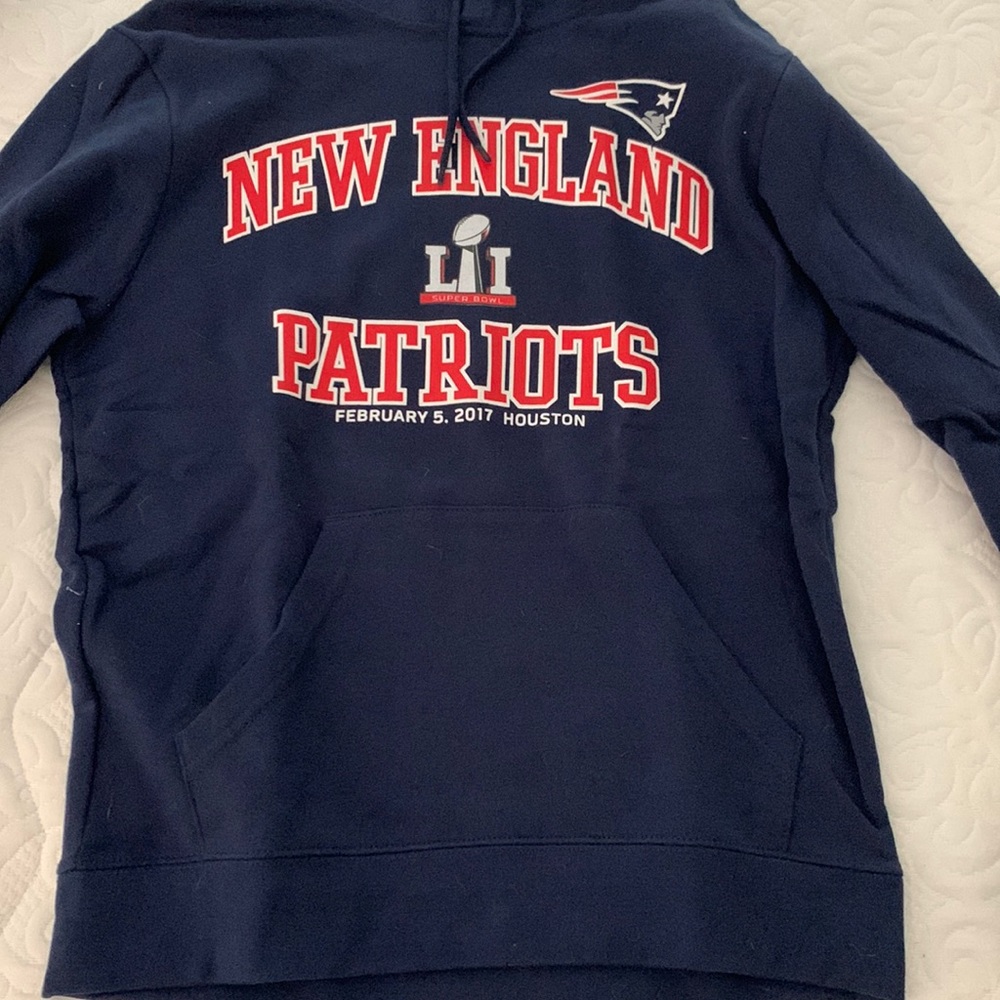 New England Patriots 2017 Super Bowl women’s sweatshirt